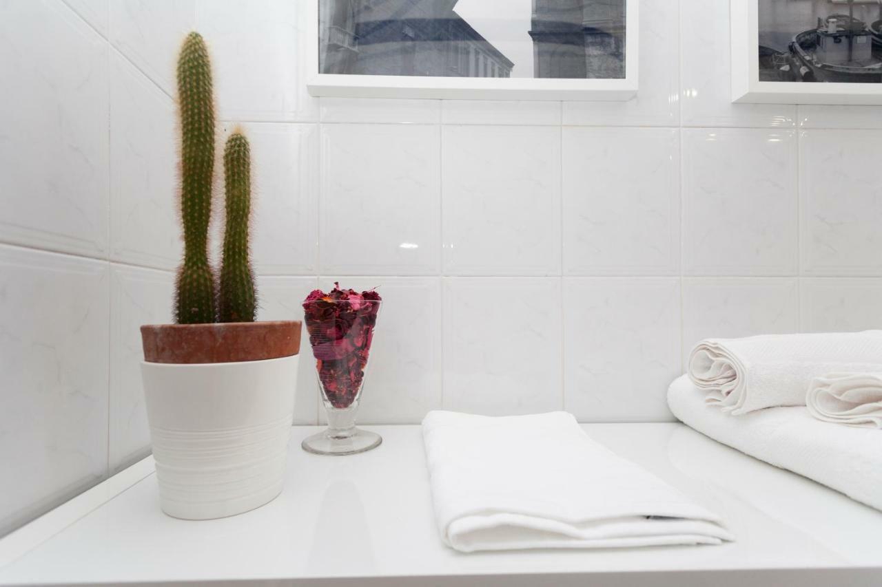 Luxury Apartment * Immo'S House* Palermo Esterno foto